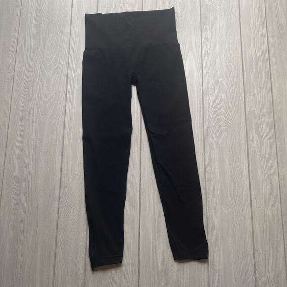 Spanx Women's Black Seamless Zippered Ankle Leggings Plus Size 1X - Picture 1 of 11